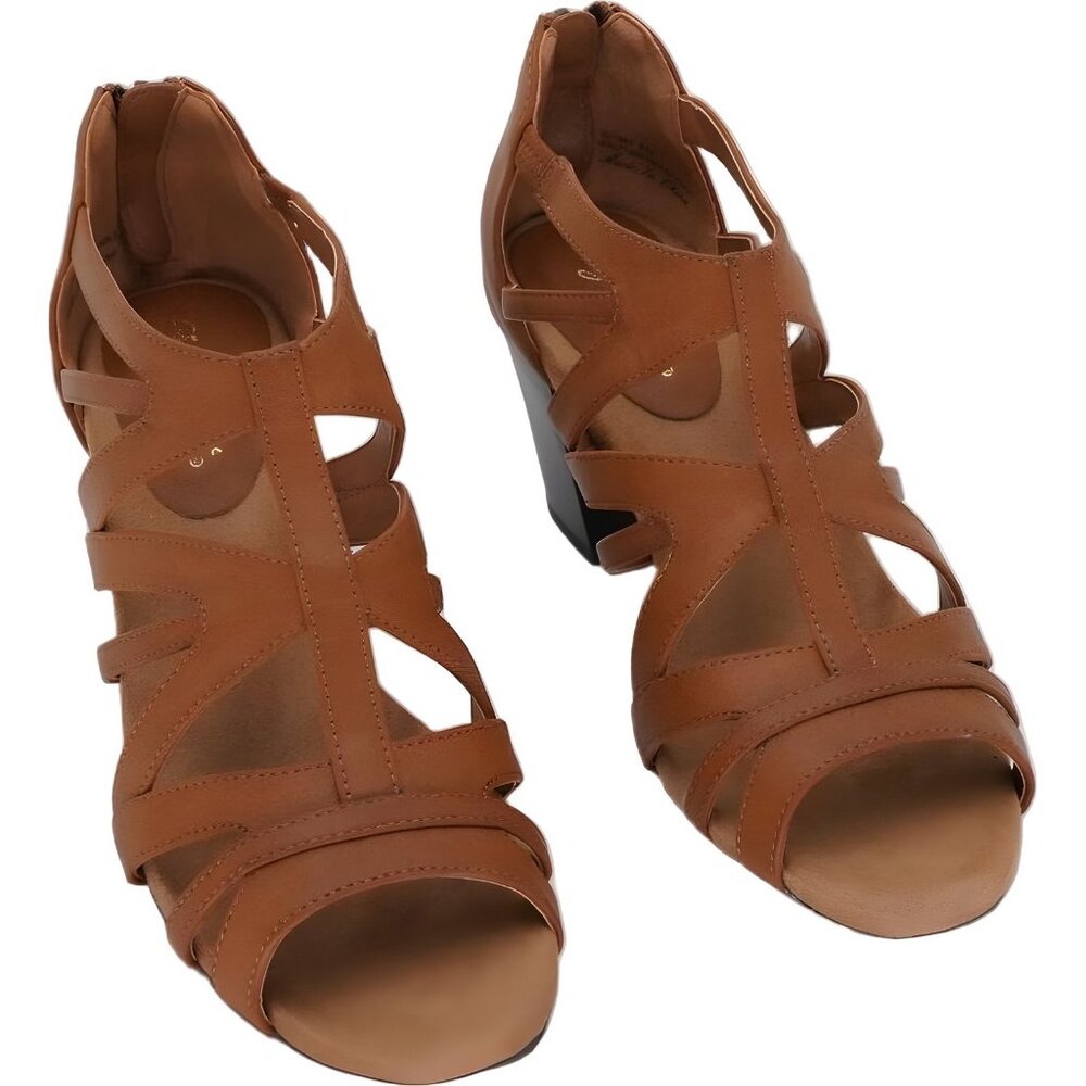 Women's Easy Street Amaze Sandals Cognac US 8 M